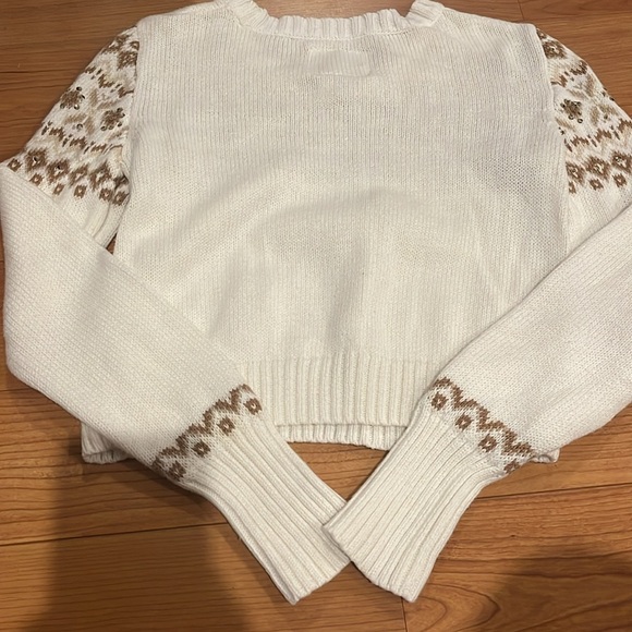 4/$20 Justice off white sweater with tan and gold sequins - Picture 8 of 8